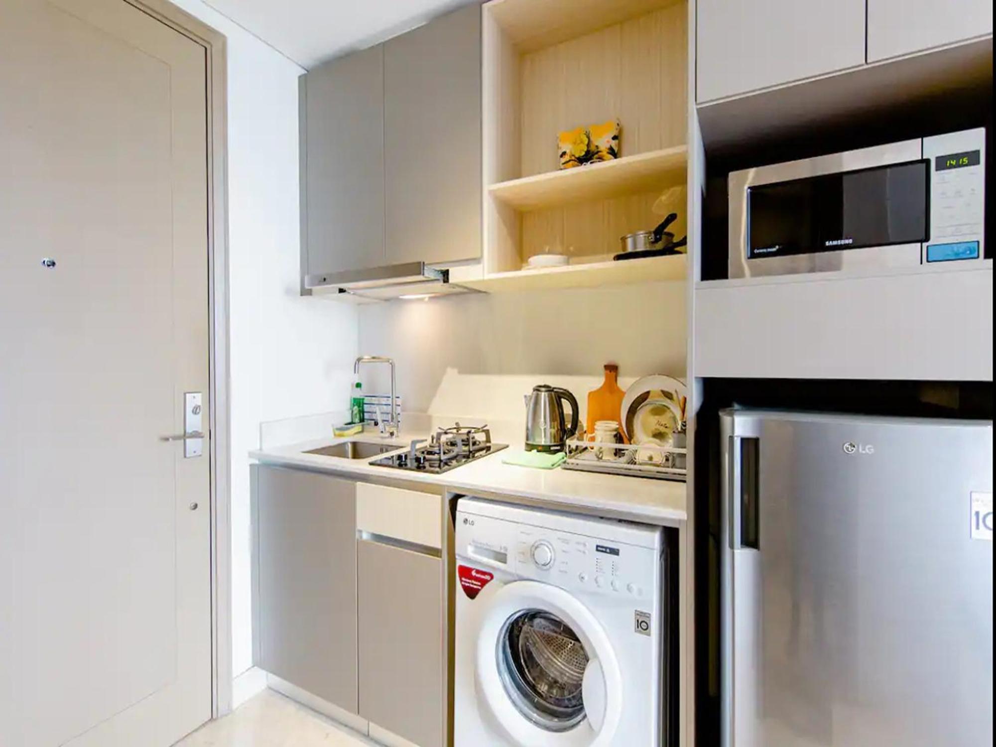 Comfort And Luxury Private Room At Goldcoast Pik Jakarta Phòng bức ảnh