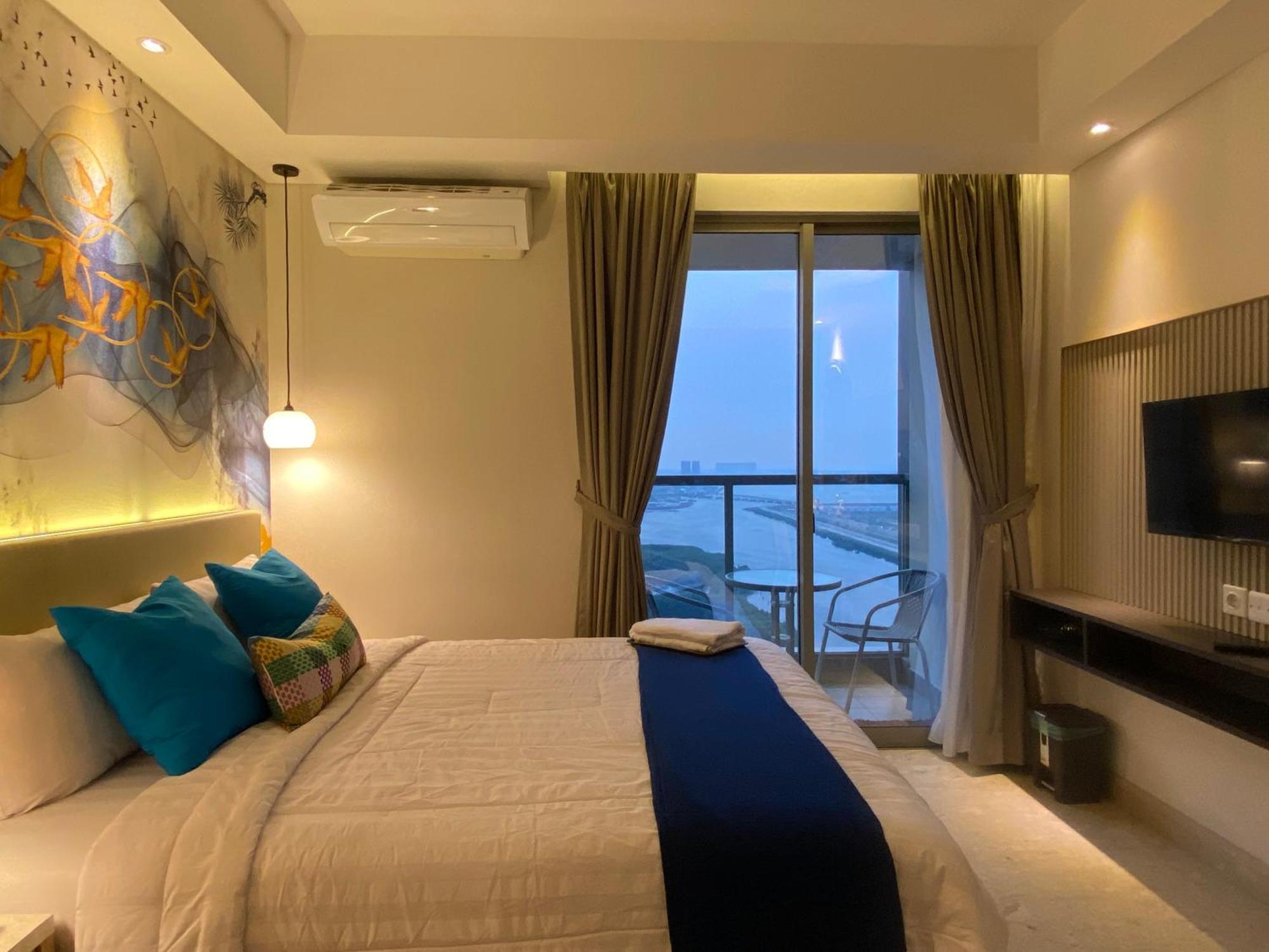 Comfort And Luxury Private Room At Goldcoast Pik Jakarta Phòng bức ảnh