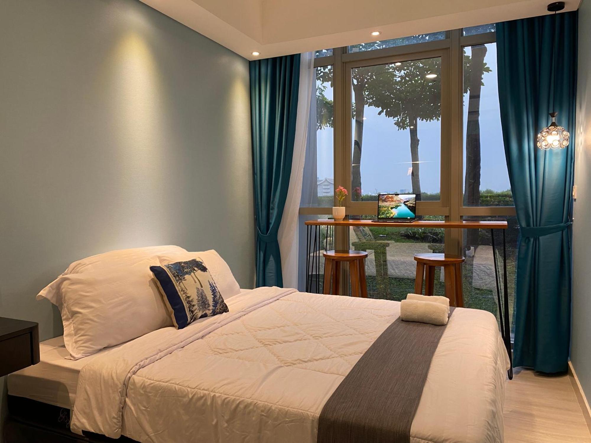 Comfort And Luxury Private Room At Goldcoast Pik Jakarta Phòng bức ảnh